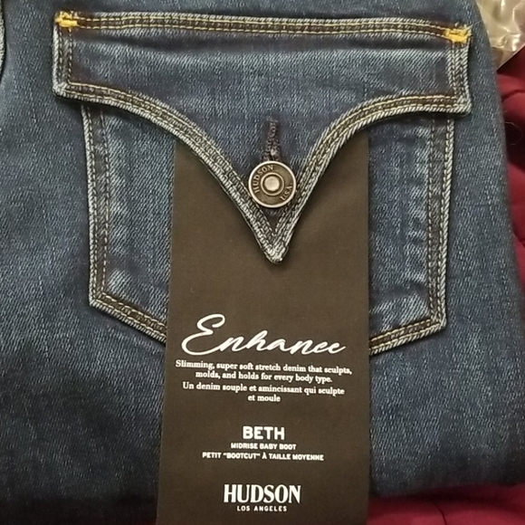 💕HUDSON💕 Beth Baby Boot Cut Triangle Flap Pocket - Picture 9 of 14